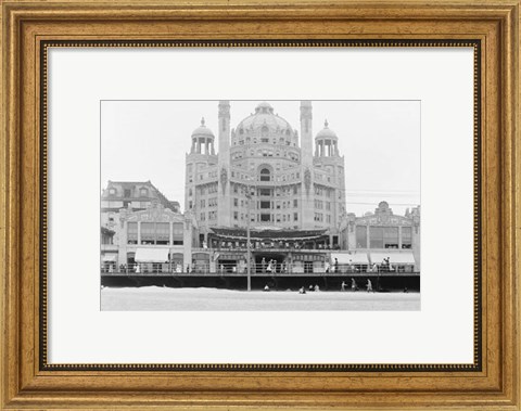 Framed Atlantic City&#39;s Marlborough-Blenheim Hotel, ca. 1908 Print