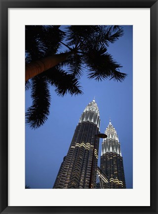 Framed Malaysia, Petronas Twin Towers, Modern buildings Print
