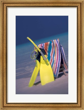 Framed Indian Ocean, Maldive islands, Snorkel gear Print