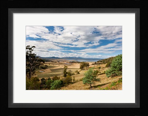 Framed Great Oyster Bay, Freycinet, Tasmania, Australia Print