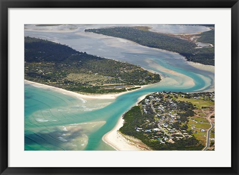 Framed Moulting Lagoon, Great Oyster Bay, Freycinet, Australia Print