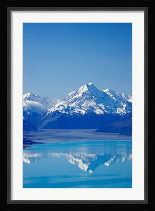 Framed Aoraki, Mt Cook and Lake Pukaki, South Canterbury, South Island, New Zealand Print