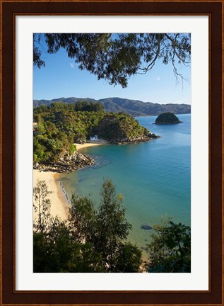 Framed Breaker Bay, Honeymoon Bay, South Island, New Zealand Print