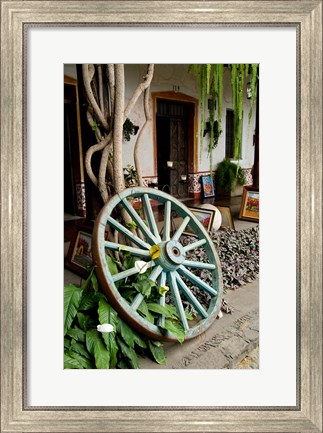 Framed Wagon Wheel, La Posada De Don Rodrigo Hotel, Antigua, Guatemala Print