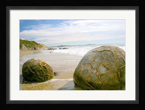 Framed Koekohe Beach, New Zealand, Moeraki boulders, rocks Print