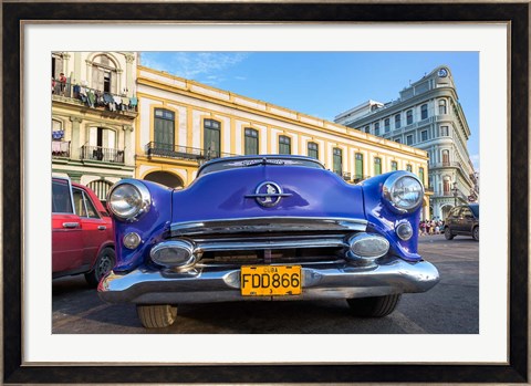 Framed 1950&#39;s era car parked on street in Havana Cuba Print