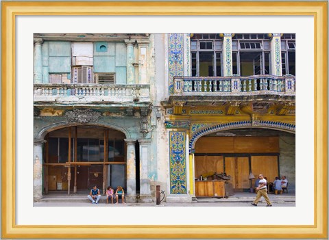 Framed Old building in the historic center, Havana, Cuba Print