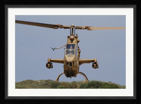 Framed AH-1S Tzefa attack helicopter Print
