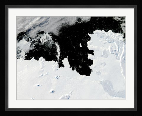 Framed Pine Island Bay in West Antarctica Print
