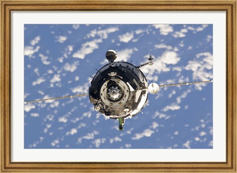 Framed Soyuz TMA-01M Spacecraft Print