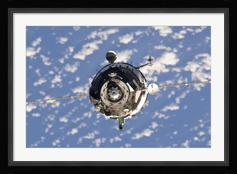 Framed Soyuz TMA-01M Spacecraft Print
