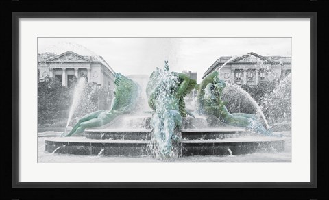 Framed Fountain (b/w) Print