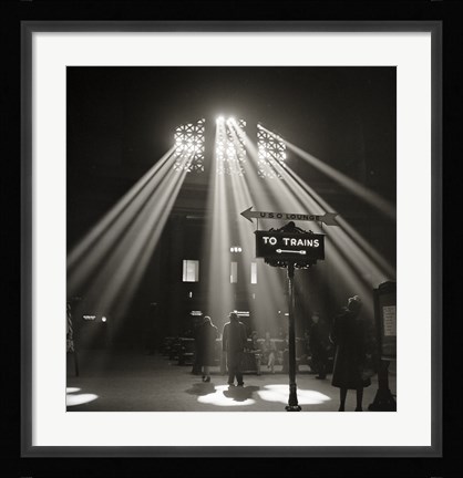 Framed Waiting Room of the Union Station, Chicago Print