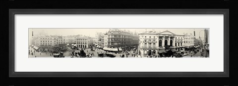 Framed Picadilly Circus London 1900 Print