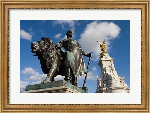 Framed Statue Detail of Queen Victoria Memorial, Buckingham Palace, London, England Print