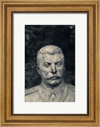 Framed Lithuania, Grutas Park, Statue Joseph Stalin I Print
