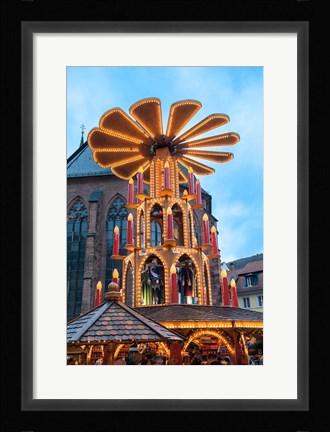 Framed Pyramid Gluhwein Booth Print