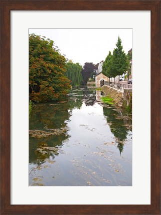 Framed River Serein Flowing Through Chablis in Bourgogne, France Print