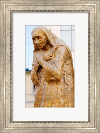Framed Mother Teresa of Calcutta, India Print