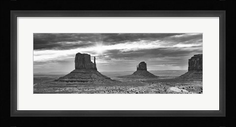 Framed Monument Valley 4 Print