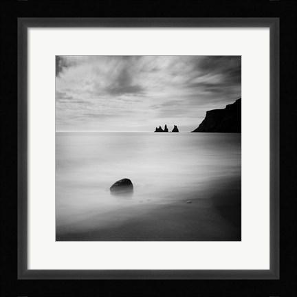 Framed Iceland Vik Print