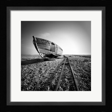 Framed Ship Wreck II Print