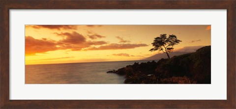 Framed Wailea Point, Maui, Hawaii Print