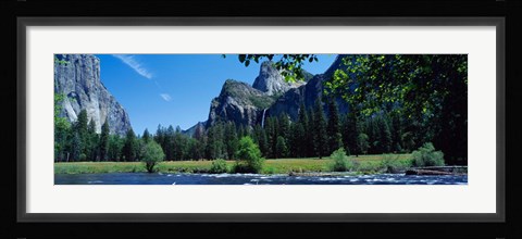 Framed Bridalveil Falls, CA Print