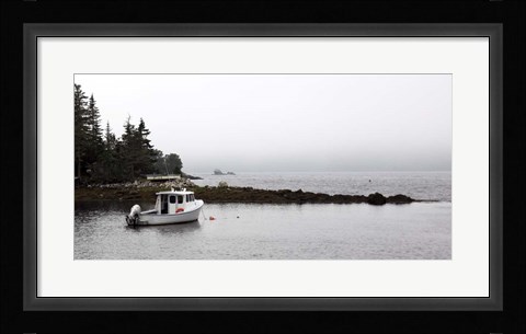 Framed Ocean Side II Print