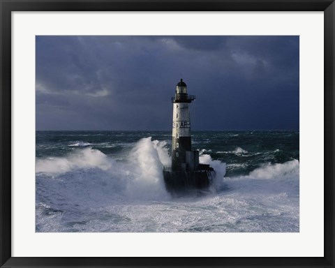 Framed Phare d&#39; Ar-Men, Bretagne Print