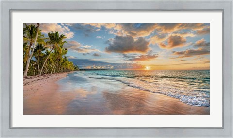 Framed Beach in Maui, Hawaii, at sunset Print