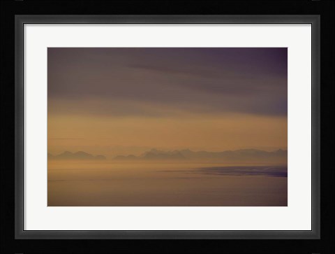 Framed Layers in the Fog Print