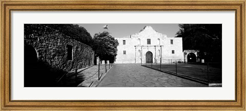 Framed Alamo, San Antonio, Texas (black &amp; white) Print