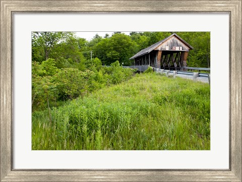 Framed New Hampshire, Lebanon, Packard Hill Covered Bridge Print