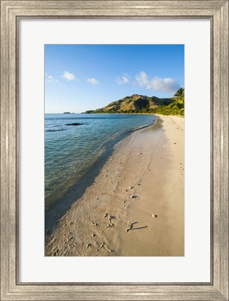 Framed White sandy beach, Oarsman Bay, Yasawa, Fiji, South Pacific Print