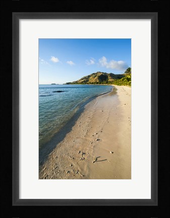 Framed White sandy beach, Oarsman Bay, Yasawa, Fiji, South Pacific Print