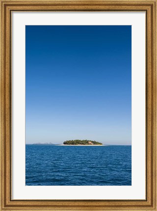 Framed Beachcomber Island, Mamanucas Islands, Fiji, South Pacific Print