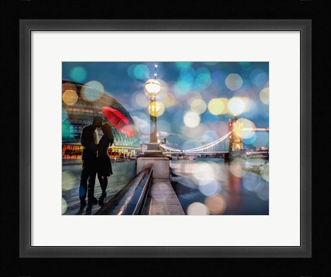 Framed Kissing in London (detail) Print