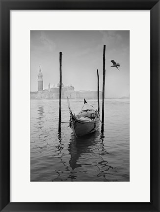 Framed Gondola Y Gaviota Print