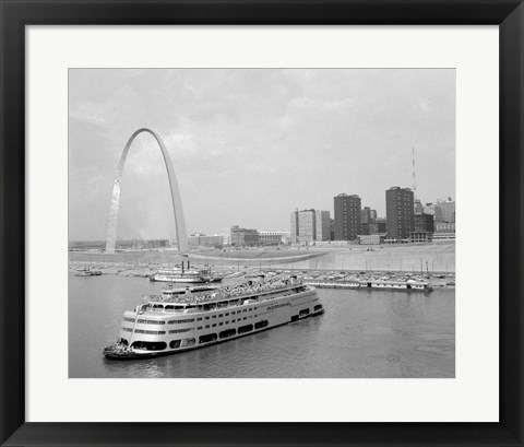 Framed 1960s St. Louis Missouri Gateway Arch Skyline Print