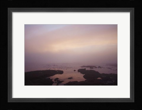 Framed Crescent Bay I Print