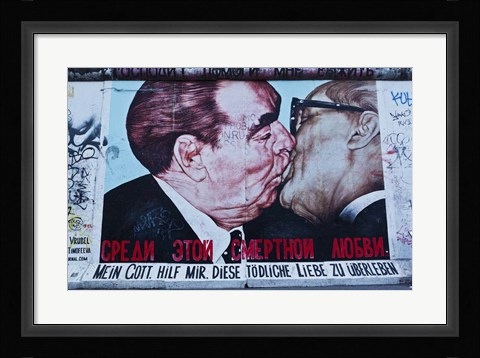 Framed Berlin Wall 13 Print